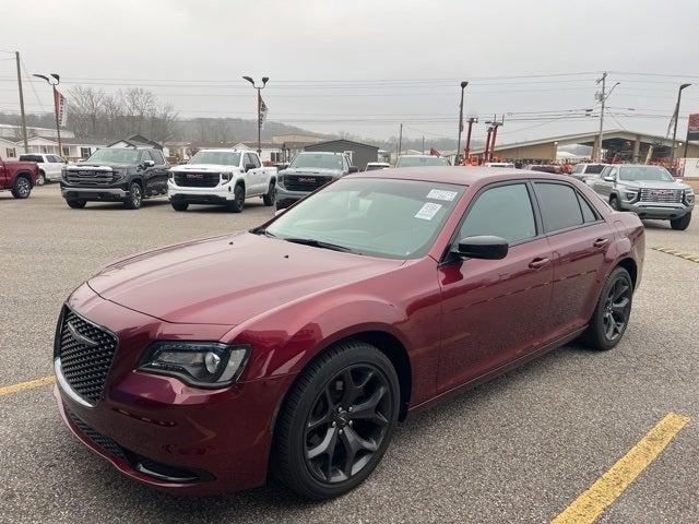 2020 Chrysler 300 Touring