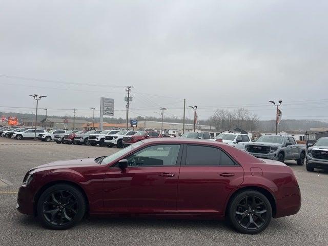 2020 Chrysler 300 Touring