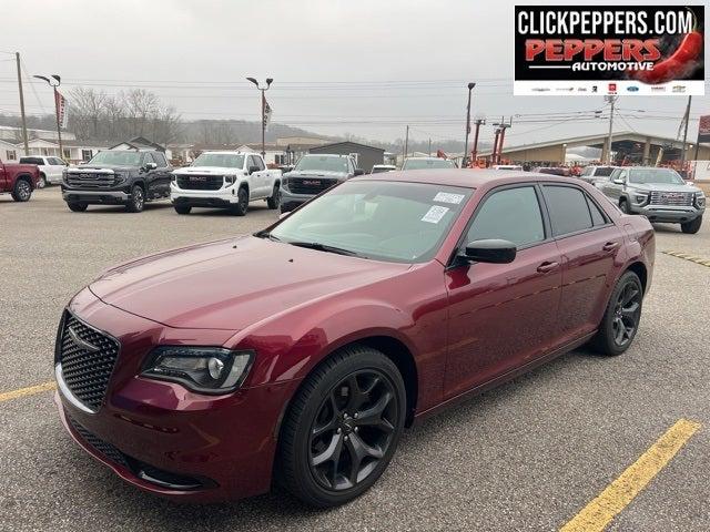 2020 Chrysler 300 Touring