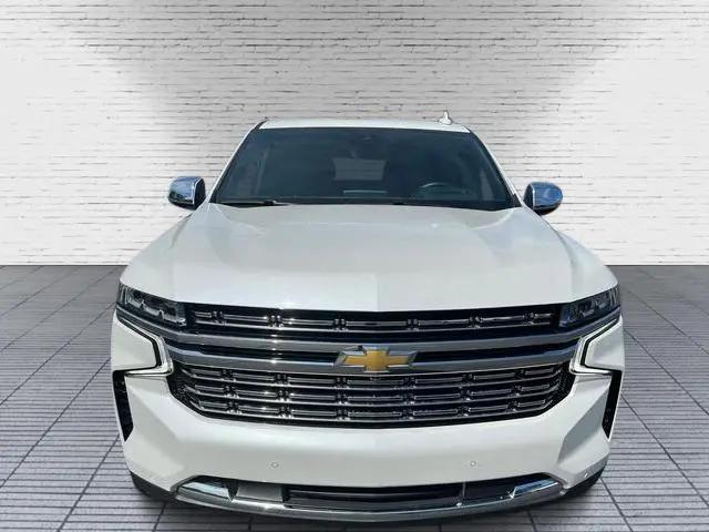 2023 Chevrolet Suburban 4WD Premier