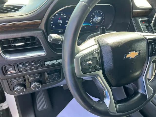 2023 Chevrolet Suburban 4WD Premier