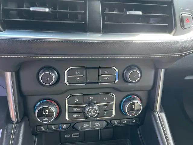 2023 Chevrolet Suburban 4WD Premier