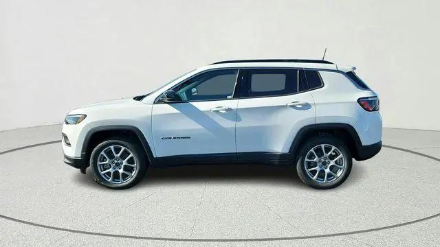 2025 Jeep Compass Sport 4x4