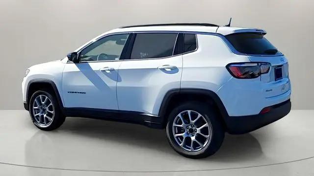 2025 Jeep Compass Sport 4x4