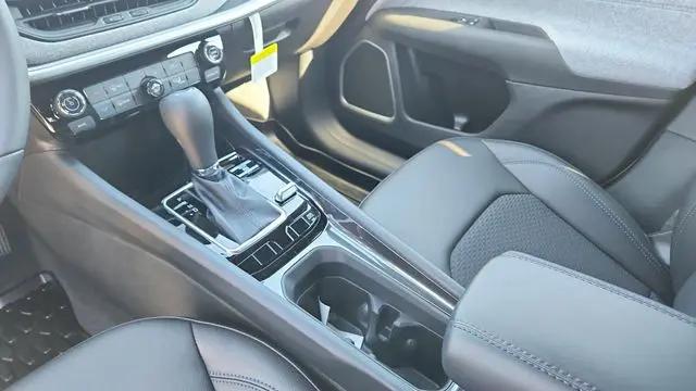 2025 Jeep Compass Sport 4x4
