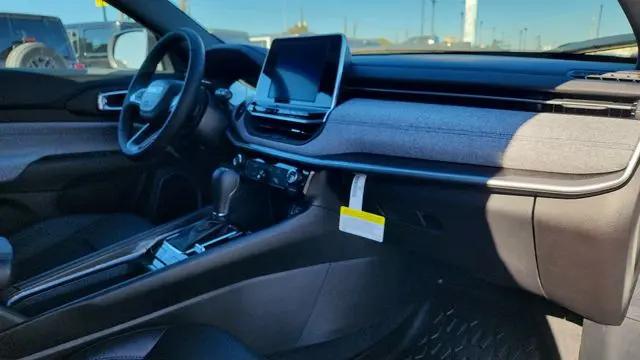 2025 Jeep Compass Sport 4x4