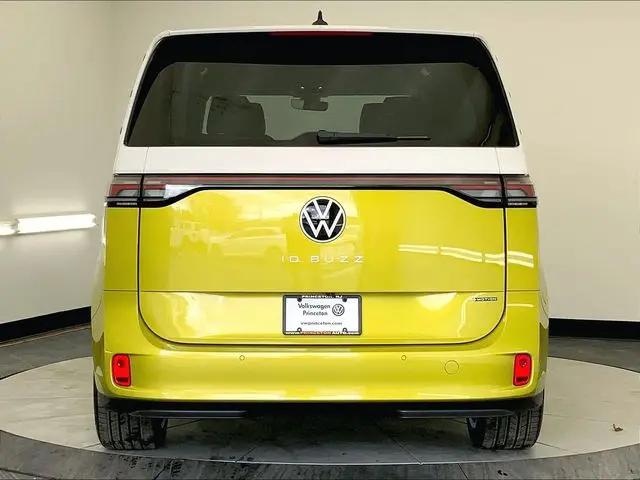 2025 Volkswagen ID. Buzz 1st Edition with 4MOTION