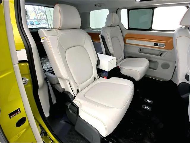 2025 Volkswagen ID. Buzz 1st Edition with 4MOTION
