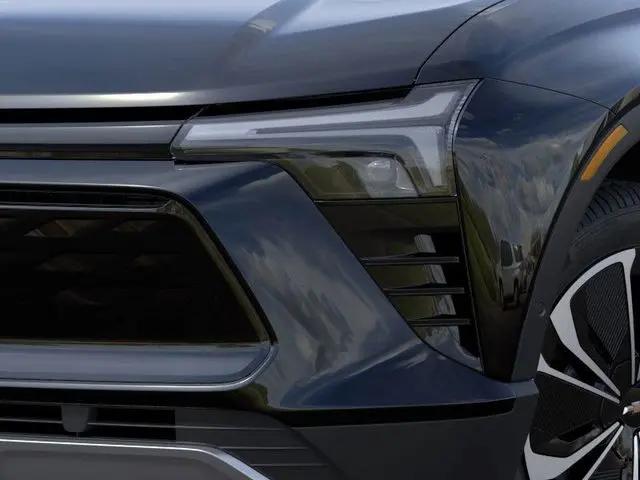 2025 Chevrolet V Blazer eAWD LT