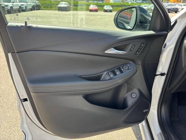 2022 Buick Encore GX AWD Essence