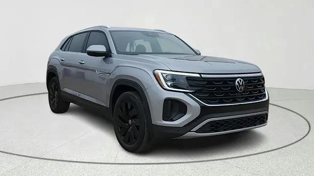 2025 Volkswagen Atlas Cross Sport 2.0T SE w/Technology for sale in Richardson, TX