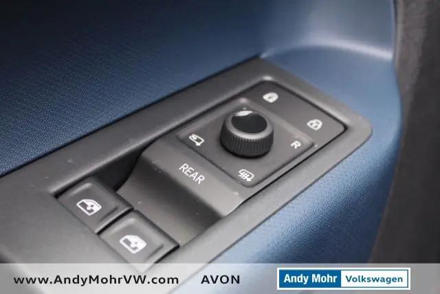 2025 Volkswagen ID. Buzz Pro S