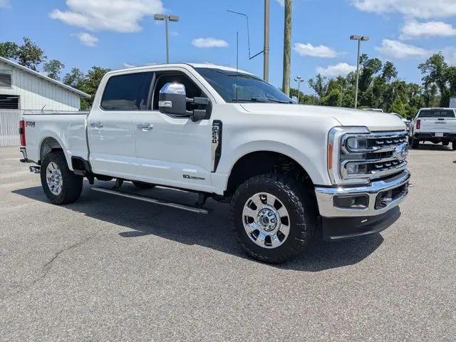 2023 Ford F-250 LARIAT