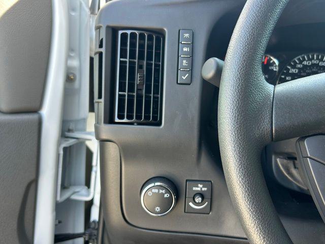 2025 Chevrolet Express Cargo Van RWD 2500 Regular Wheelbase WT