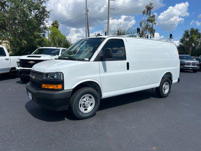 2025 Chevrolet Express Cargo Van RWD 2500 Regular Wheelbase WT