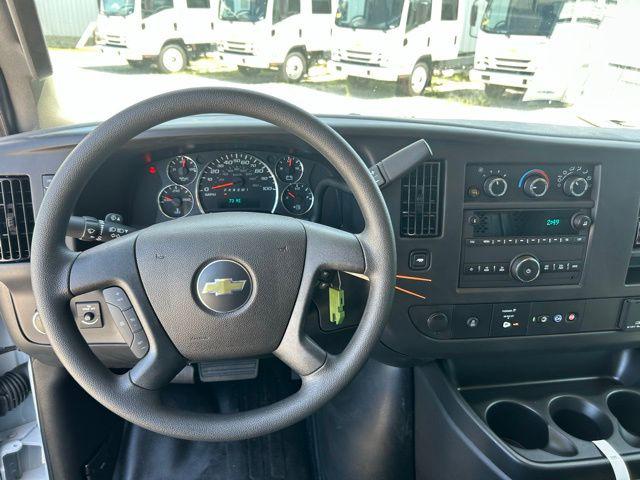2025 Chevrolet Express Cargo Van RWD 2500 Regular Wheelbase WT