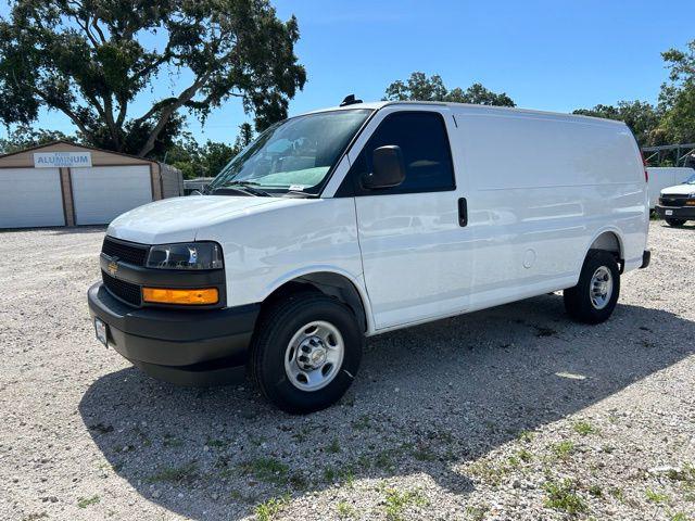 2025 Chevrolet Express Cargo Van RWD 2500 Regular Wheelbase WT