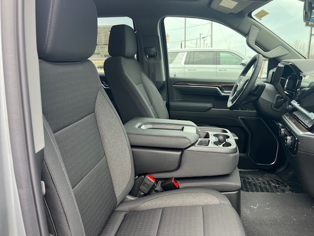 2025 Chevrolet Silverado 1500 4WD Crew Cab Short Bed LT with 2FL