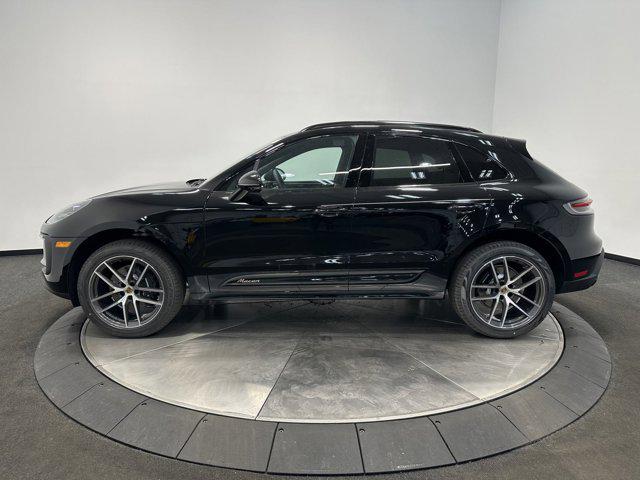 2025 Porsche Macan Macan