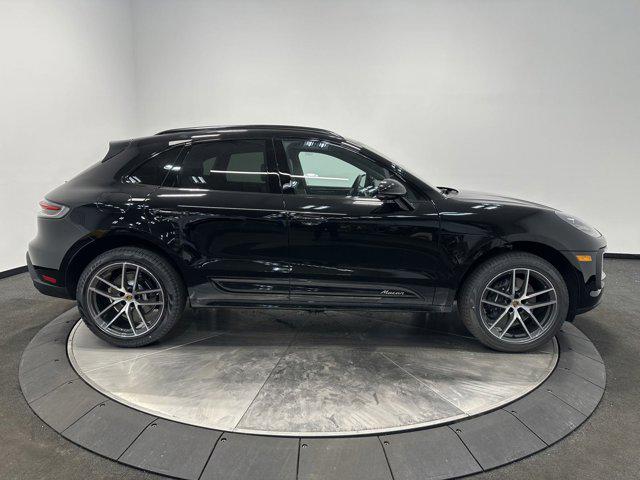 2025 Porsche Macan Macan