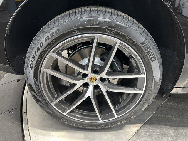 2025 Porsche Macan Macan