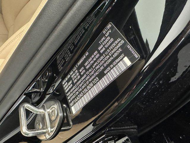2025 Porsche Macan Macan