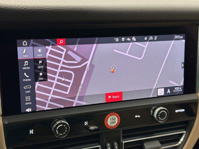 2025 Porsche Macan Macan