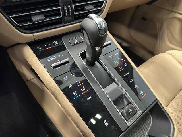 2025 Porsche Macan Macan