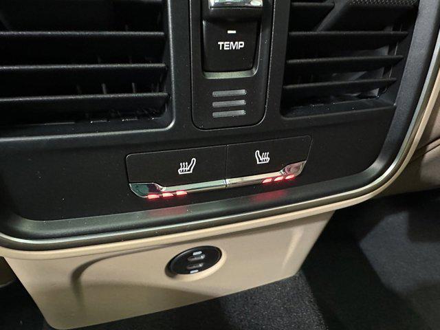 2025 Porsche Macan Macan