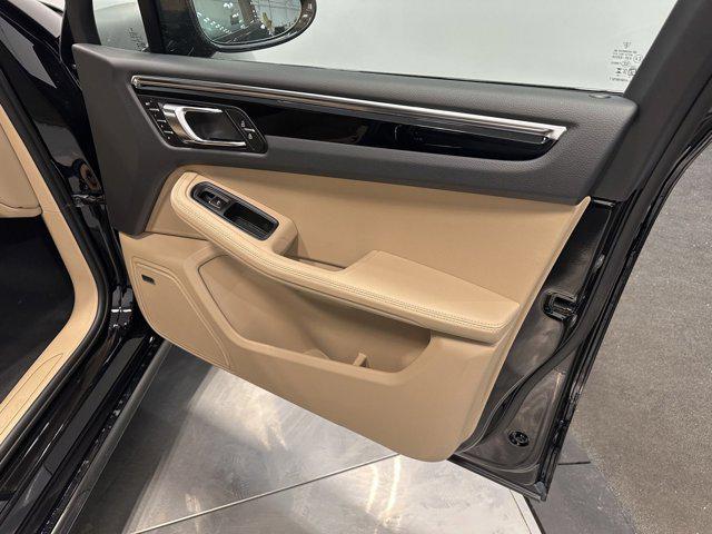 2025 Porsche Macan Macan