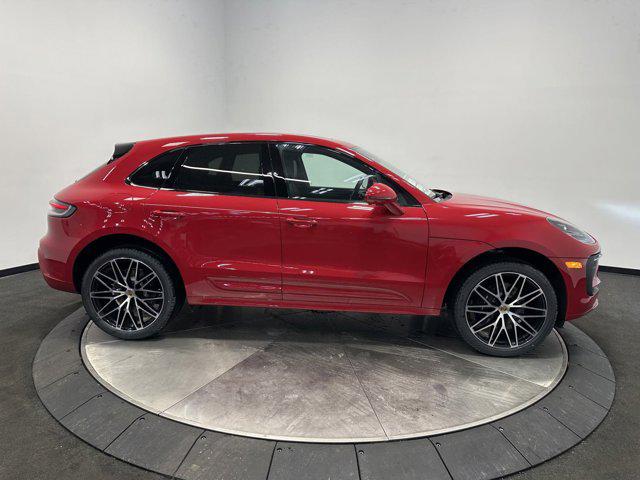 2025 Porsche Macan Macan