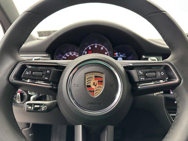 2025 Porsche Macan Macan