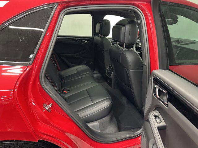 2025 Porsche Macan Macan