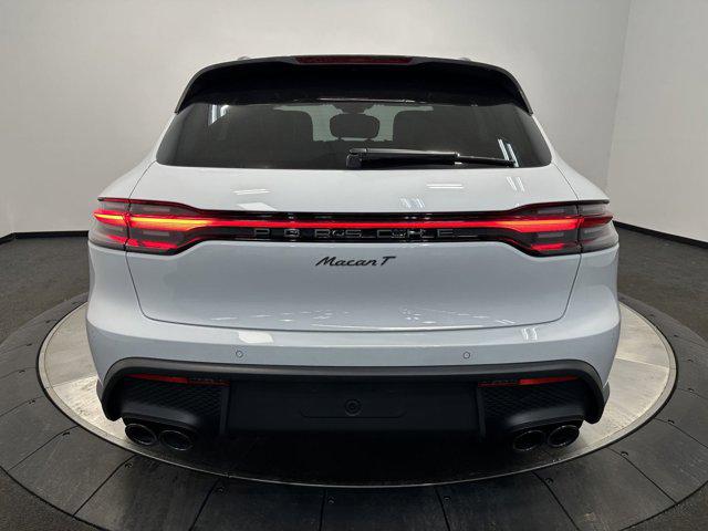 2025 Porsche Macan T