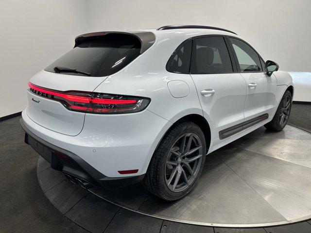 2025 Porsche Macan T