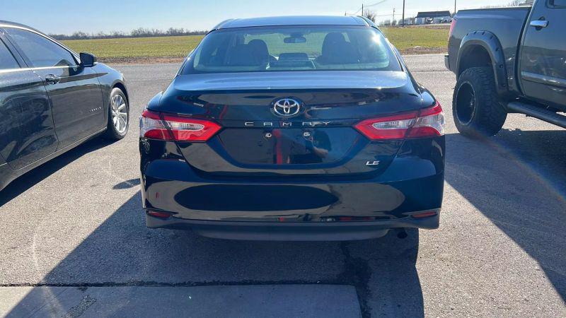 2018 Toyota Camry LE