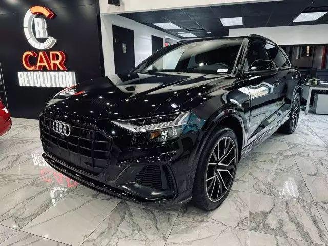 2022 Audi Q8 Premium Plus 55 TFSI quattro Tiptronic