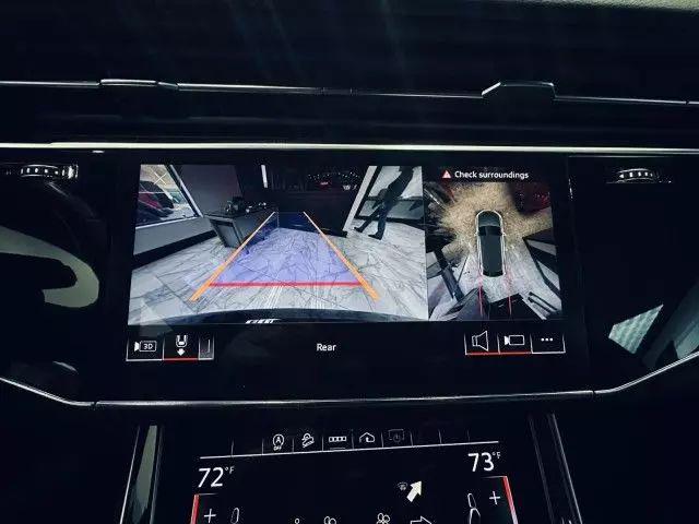 2022 Audi Q8 Premium Plus 55 TFSI quattro Tiptronic