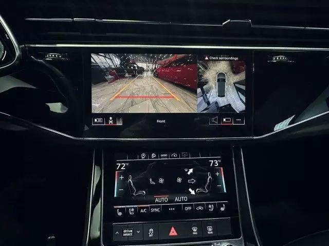 2022 Audi Q8 Premium Plus 55 TFSI quattro Tiptronic
