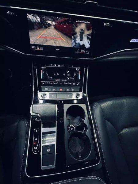 2022 Audi Q8 Premium Plus 55 TFSI quattro Tiptronic