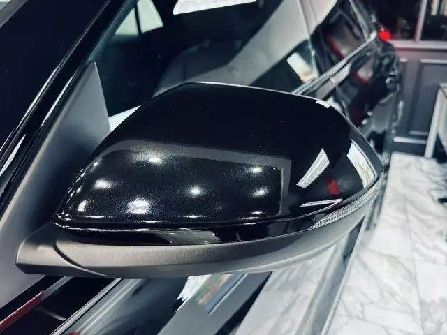 2022 Audi Q8 Premium Plus 55 TFSI quattro Tiptronic