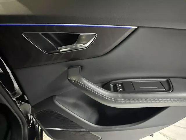 2022 Audi Q8 Premium Plus 55 TFSI quattro Tiptronic