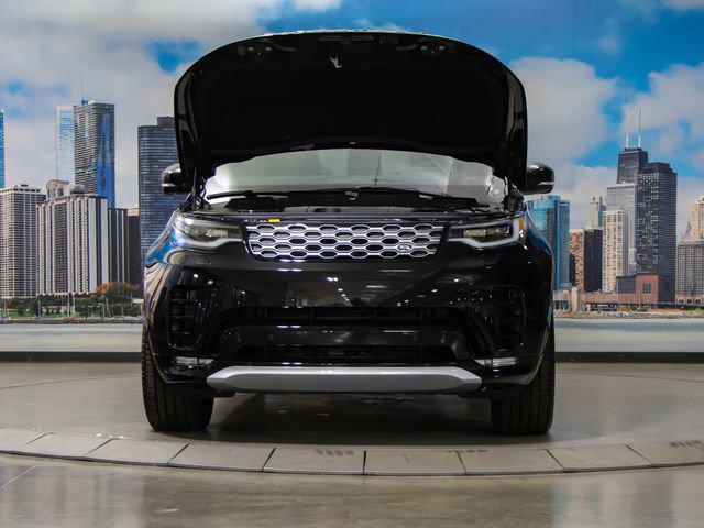 2025 Land Rover Discovery P360 Metropolitan Edition