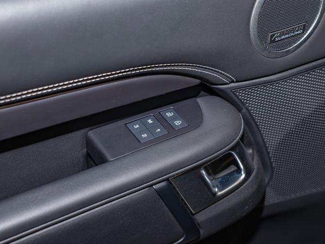 2025 Land Rover Discovery P360 Metropolitan Edition