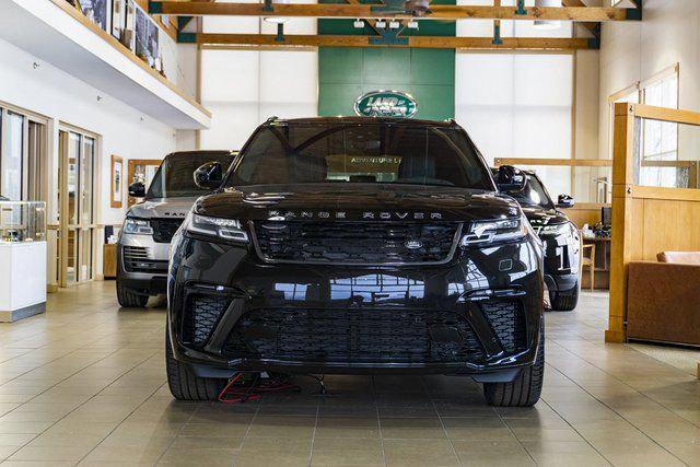 2025 Land Rover Discovery P360 Metropolitan Edition