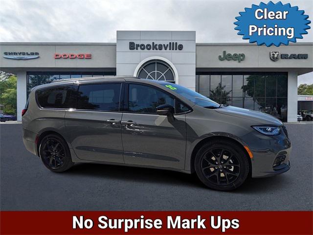 2025 Chrysler Pacifica PACIFICA LIMITED