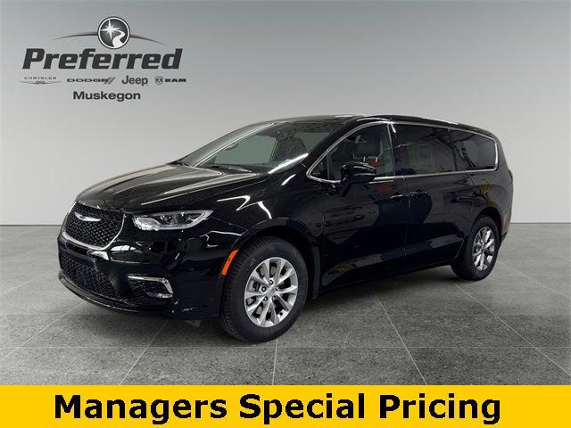 2025 Chrysler Pacifica PACIFICA SELECT AWD