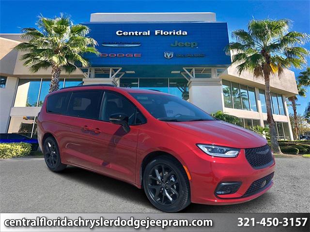 2025 Chrysler Pacifica PACIFICA LIMITED