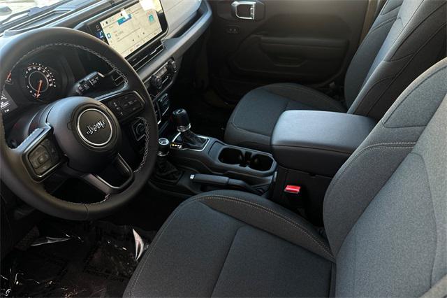 2025 Jeep Wrangler WRANGLER 4-DOOR SPORT S 2025 Jeep Wrangler WRANGLER 4-DOOR SPORT S