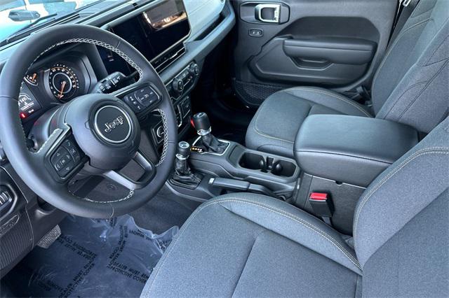 2025 Jeep Wrangler WRANGLER 4-DOOR SPORT S 2025 Jeep Wrangler WRANGLER 4-DOOR SPORT S